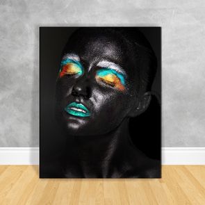 Quadro-Impressao-em-Vidro---Black-Woman-Olhos-Coloridos